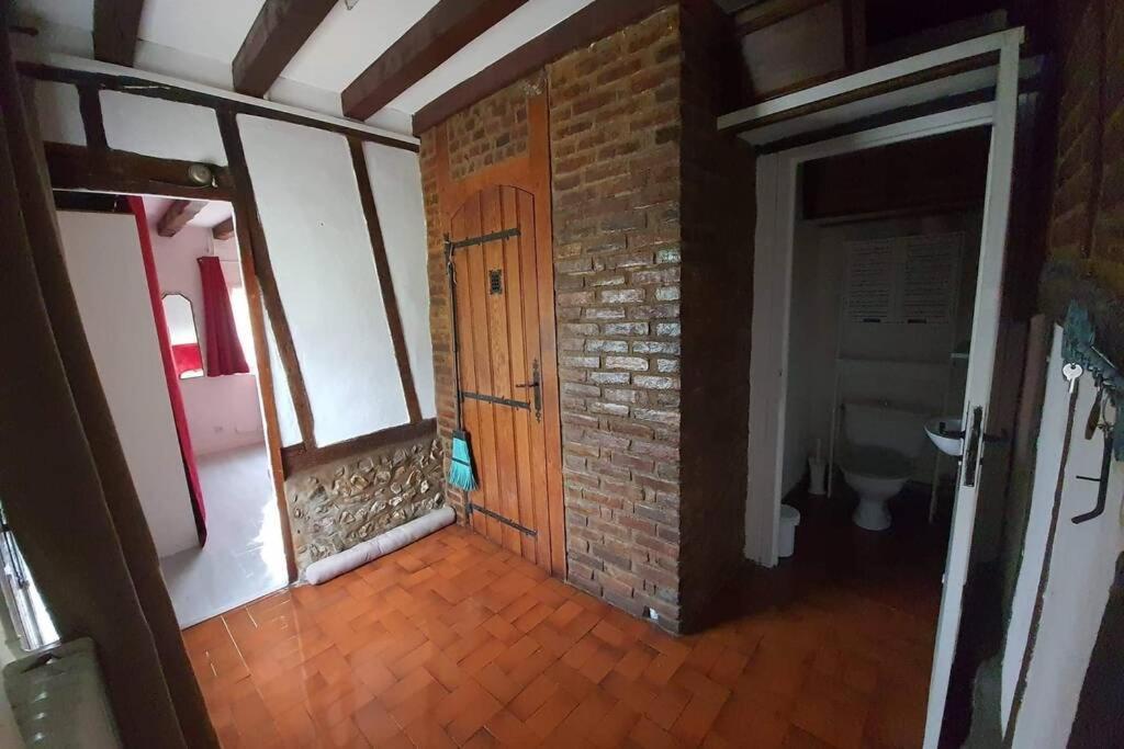 Chaumiere Du Chateau D'O Et Sa Mini Ferme ,Gite 21Couchages Goupil-Othon Exterior foto